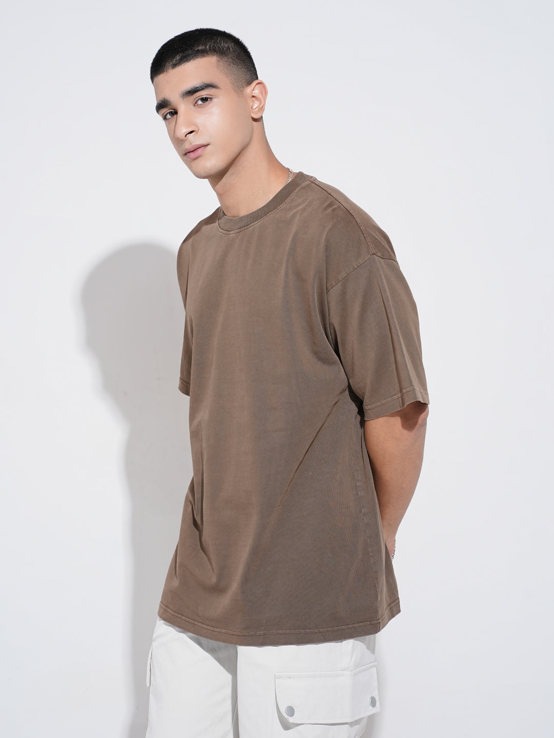 Men's Brown Short Sleeves Crew Neck Oversized T-Shirt