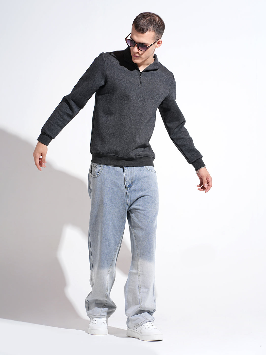 Men's Blue Two Tone Fade Relaxed Fit Jeans