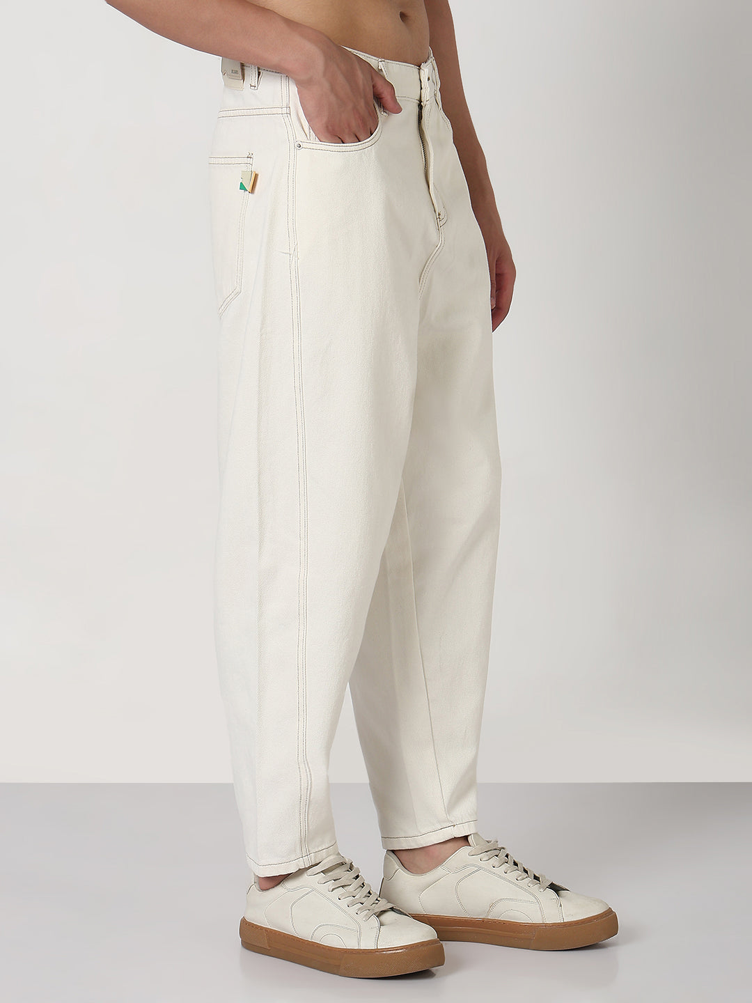 Men's Off White Barrel Fit Jeans