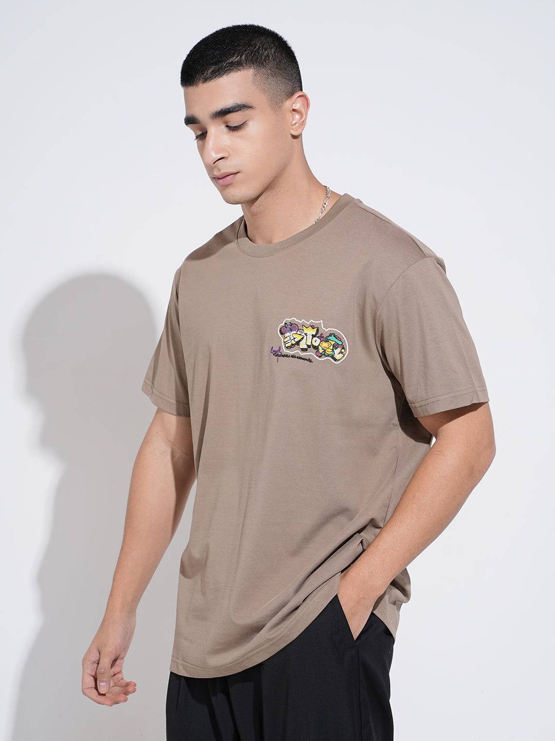 Men's Graphic Print Brown Short Sleeves Round Neck Relaxed Fit T-Shirt