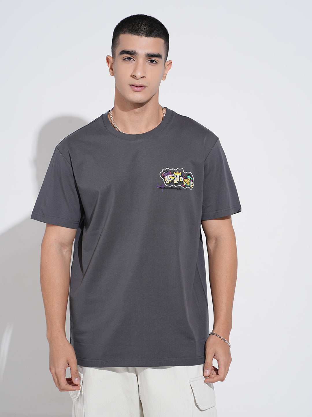 Men's Graphic Print Grey Short Sleeves Round Neck Relaxed Fit T-Shirt