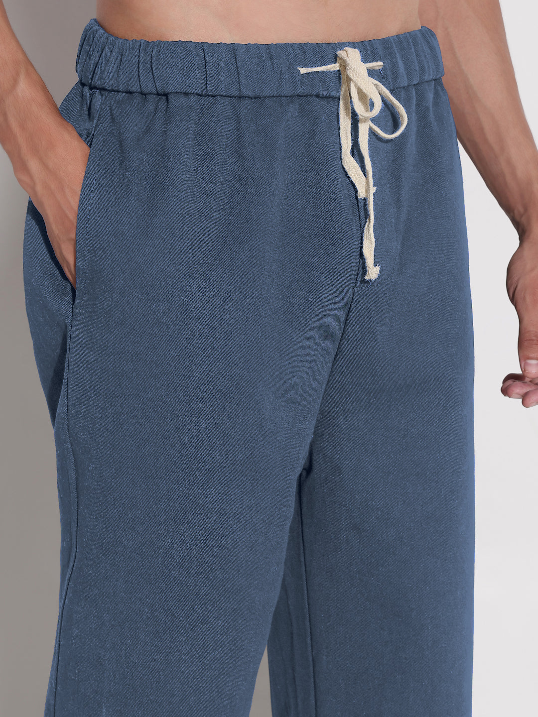 Men's Blue Relaxed Fit Elasticated Waist with Drawstring Jeans
