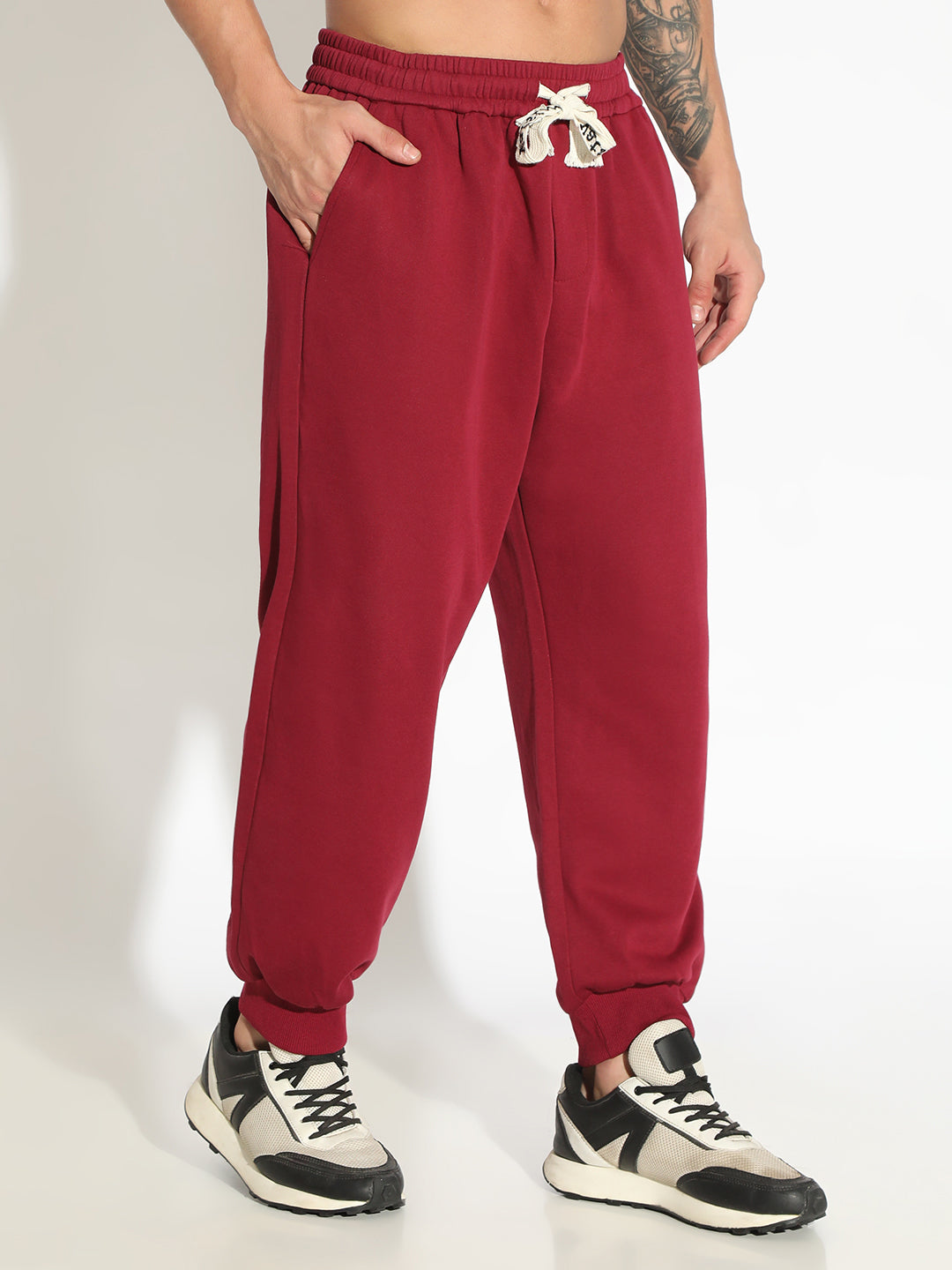 Men's Maroon Regular Fit Joggers with Elasticated Waist and Drawstring