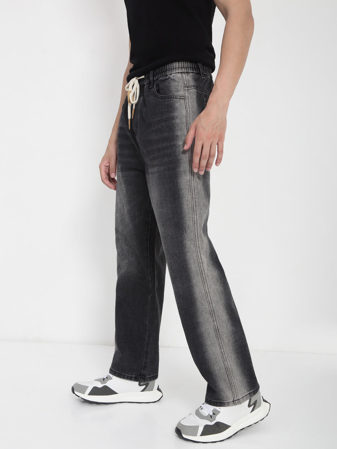 Men's Faded Grey Relaxed Fit Jeans