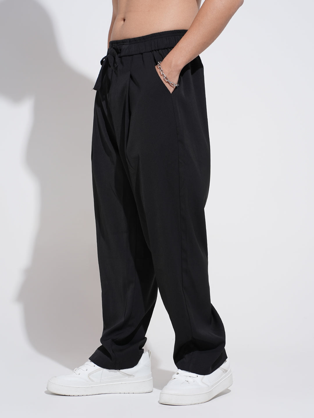 Men's Black Pleated Loose Fit Trousers with Elasticated Waist and Drawstring