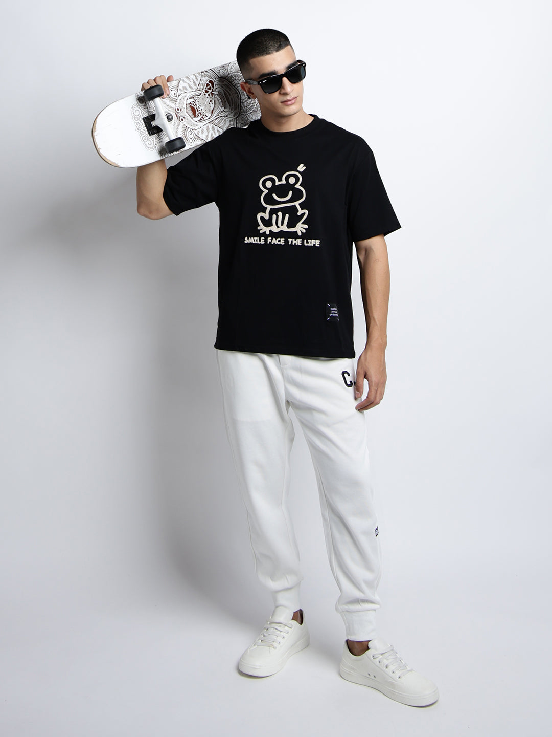 Men's White Relaxed Fit Joggers with Elasticated Waist and Drawstring