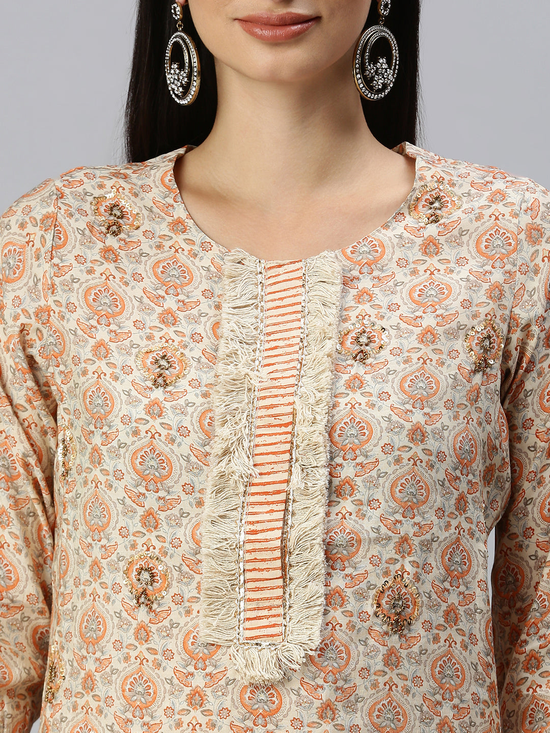 Women Straight Cream Printed Kurta and Trousers