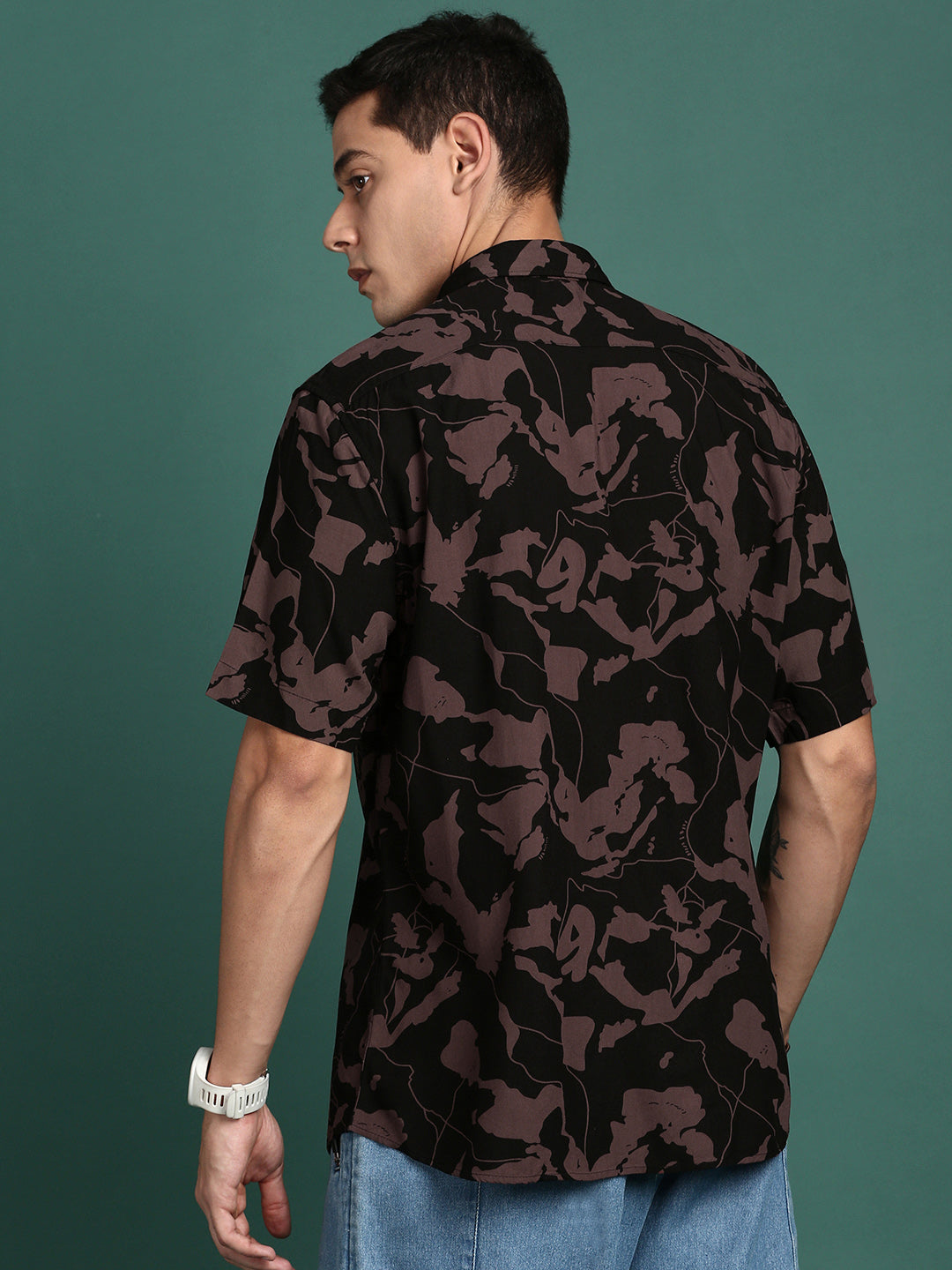 Men Abstract Black Slim Fit Shirt