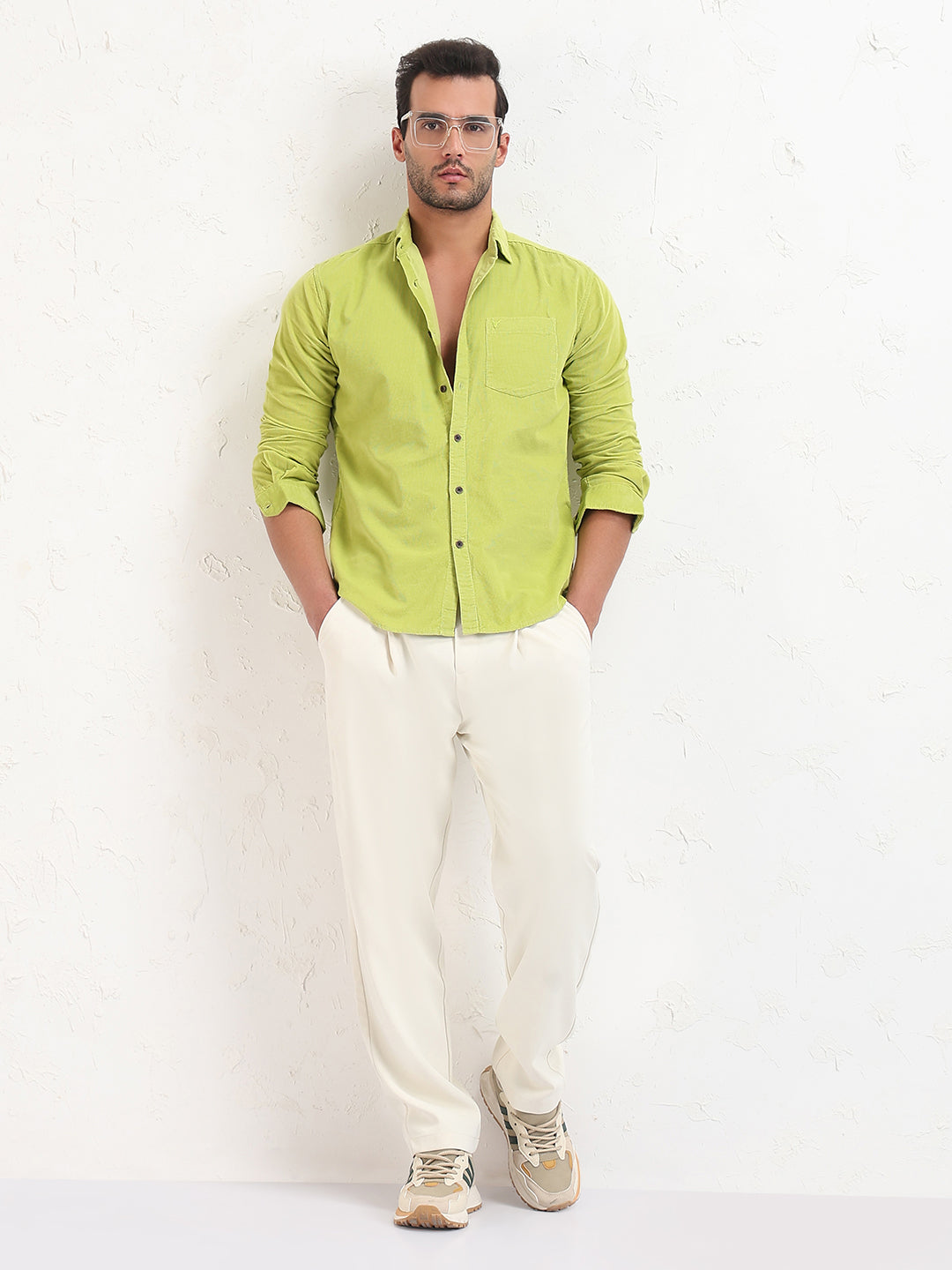 Men's Green Solid Slim Fit Shirt