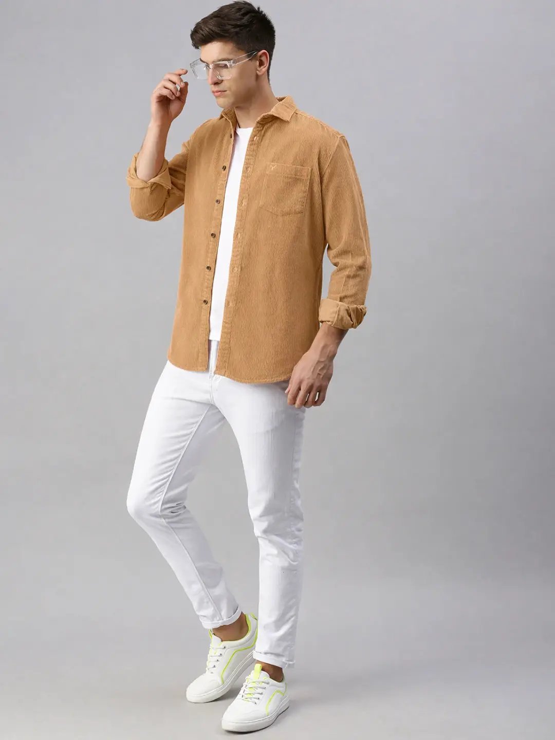 Men's Brown Corduroy Shacket - Uncategorized from SHOWOFFFF