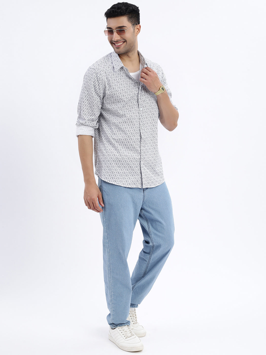 Men White Geometric Slim Fit Shirt