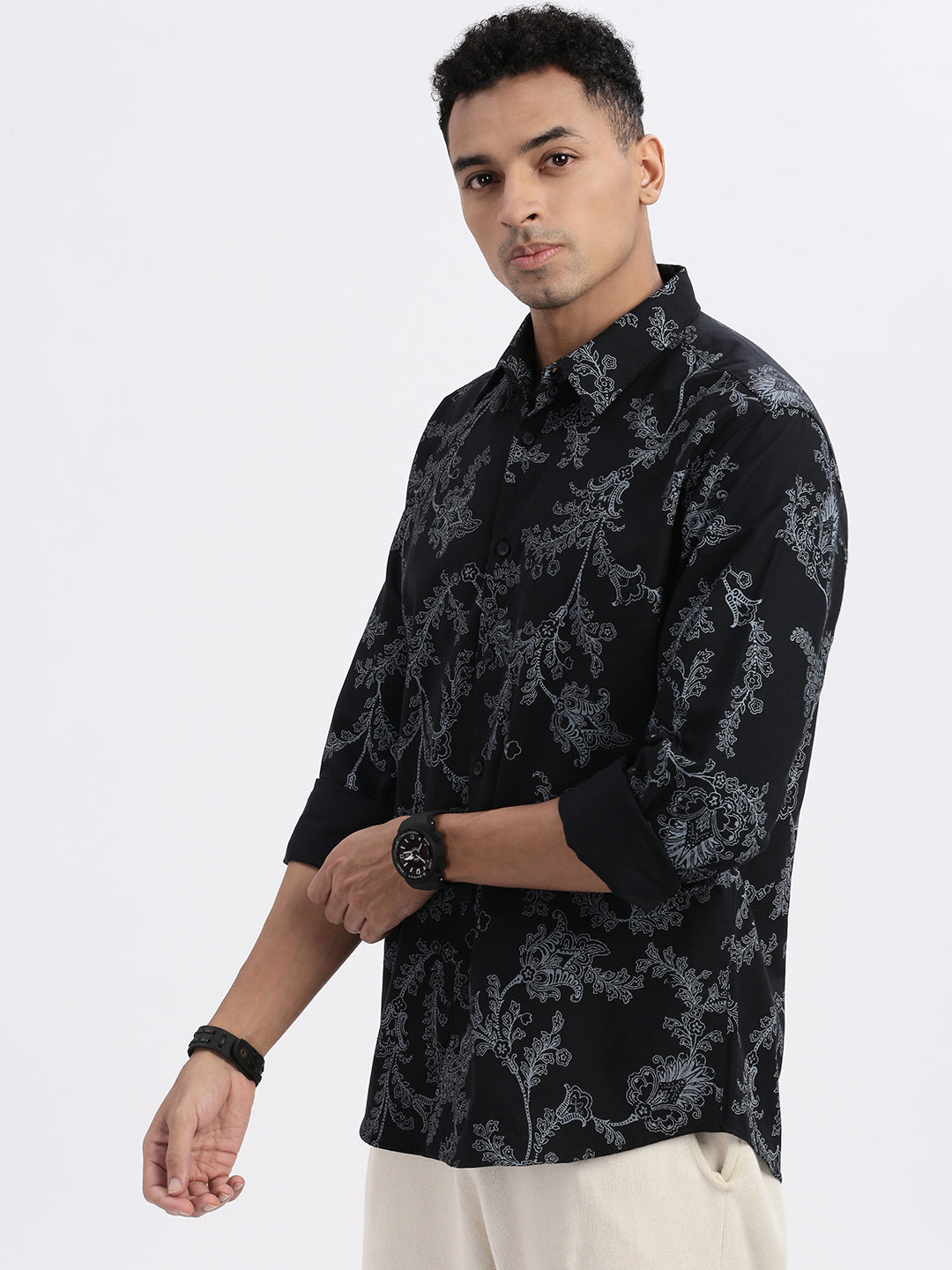 Men Black Floral Slim Fit Shirt