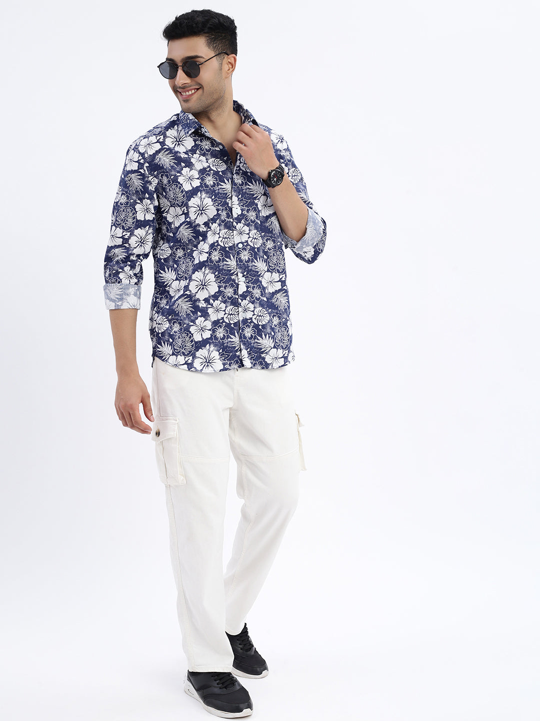 Men Navy Blue Floral Slim Fit Shirt