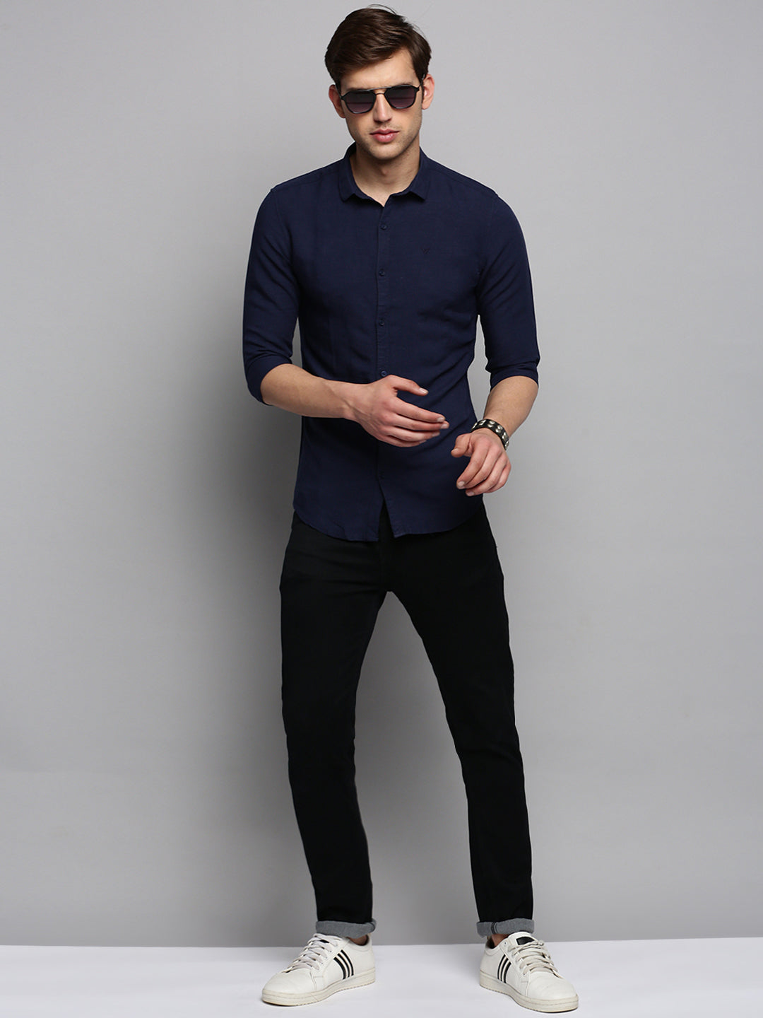 Men's Spread Collar Solid Navy Blue Shirt