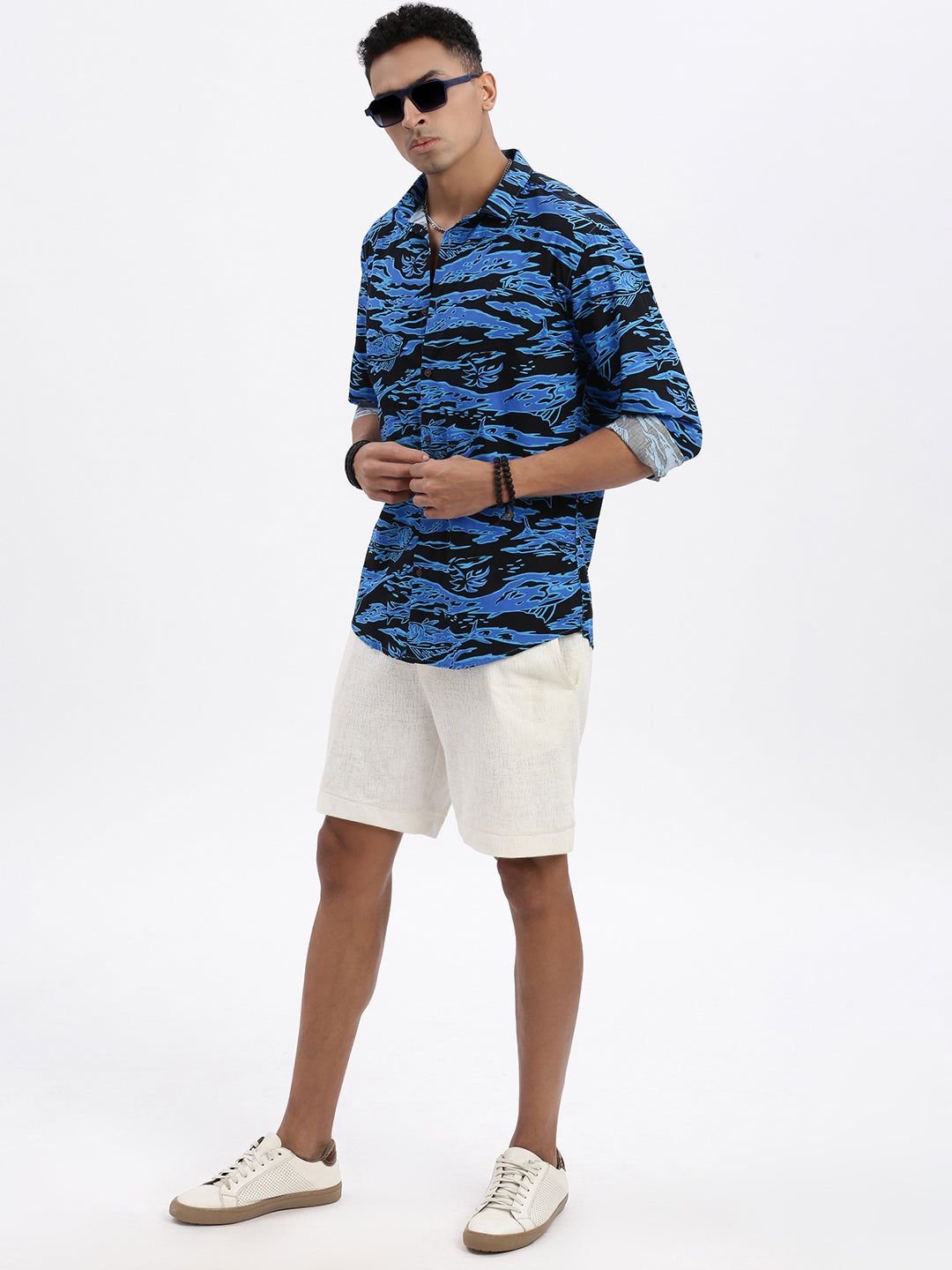 Men Blue Abstract Slim Fit Shirt