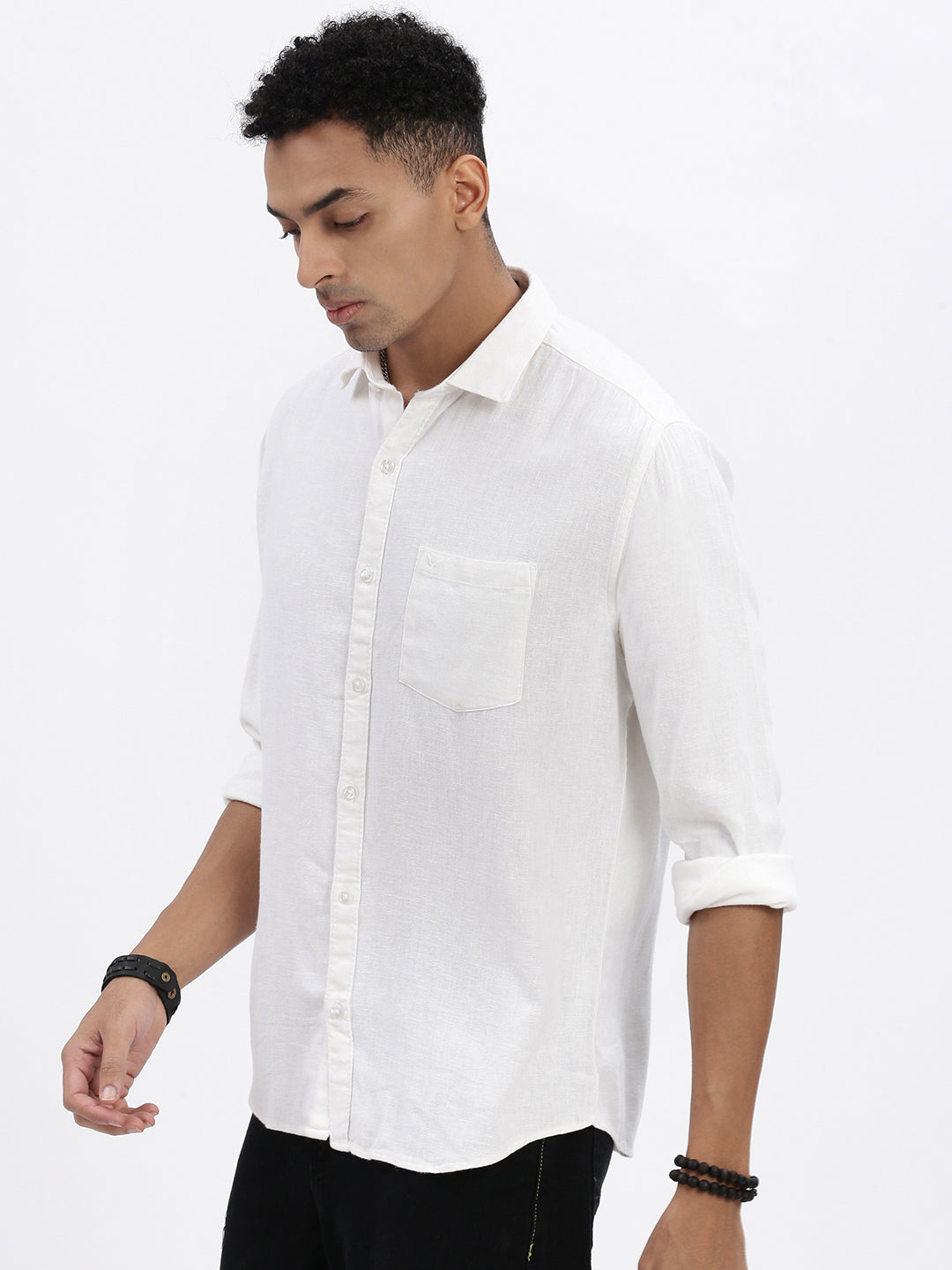 Men White Solid Slim Fit Shirt