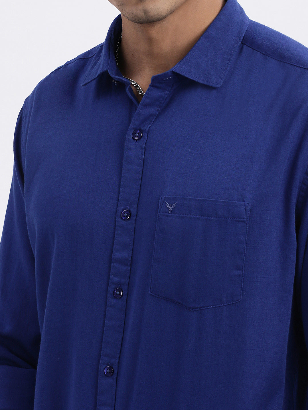 Men Blue Solid Slim Fit Shirt