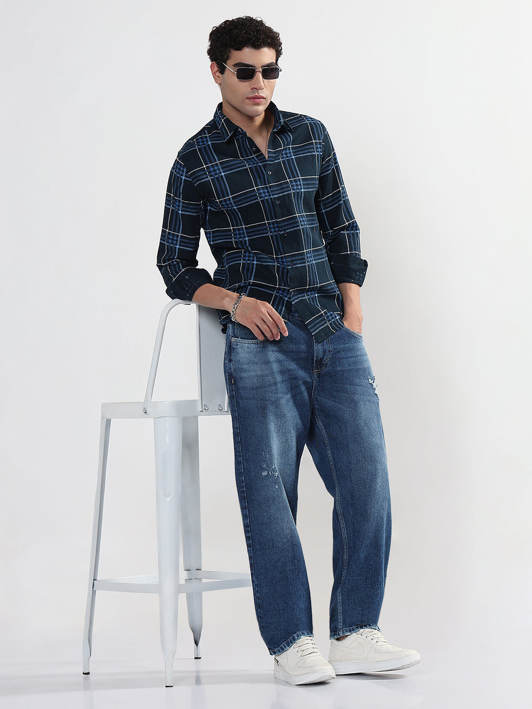 Men's Checked Navy Blue Slim Fit Shirt