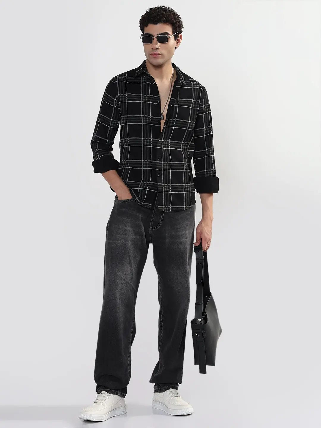 Men's Checked Black Slim Fit Shirt - from SHOWOFFFF