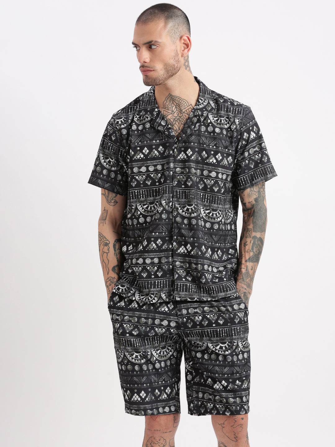 Men Geometric Print Cuban Collar Charcoal Co-Ords Set