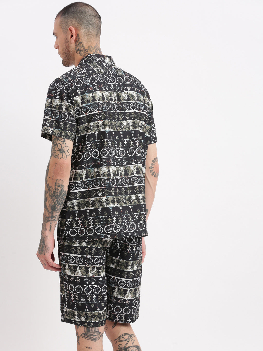 Men Abstract Cuban Collar Black Co-Ords Set