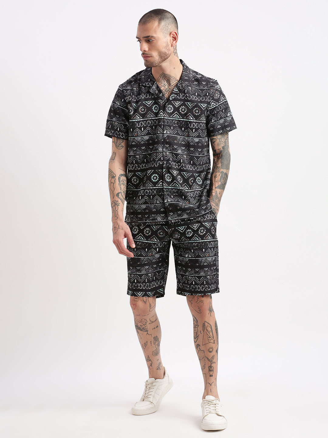 Men Geometric Print Cuban Collar Black Co-Ords Set