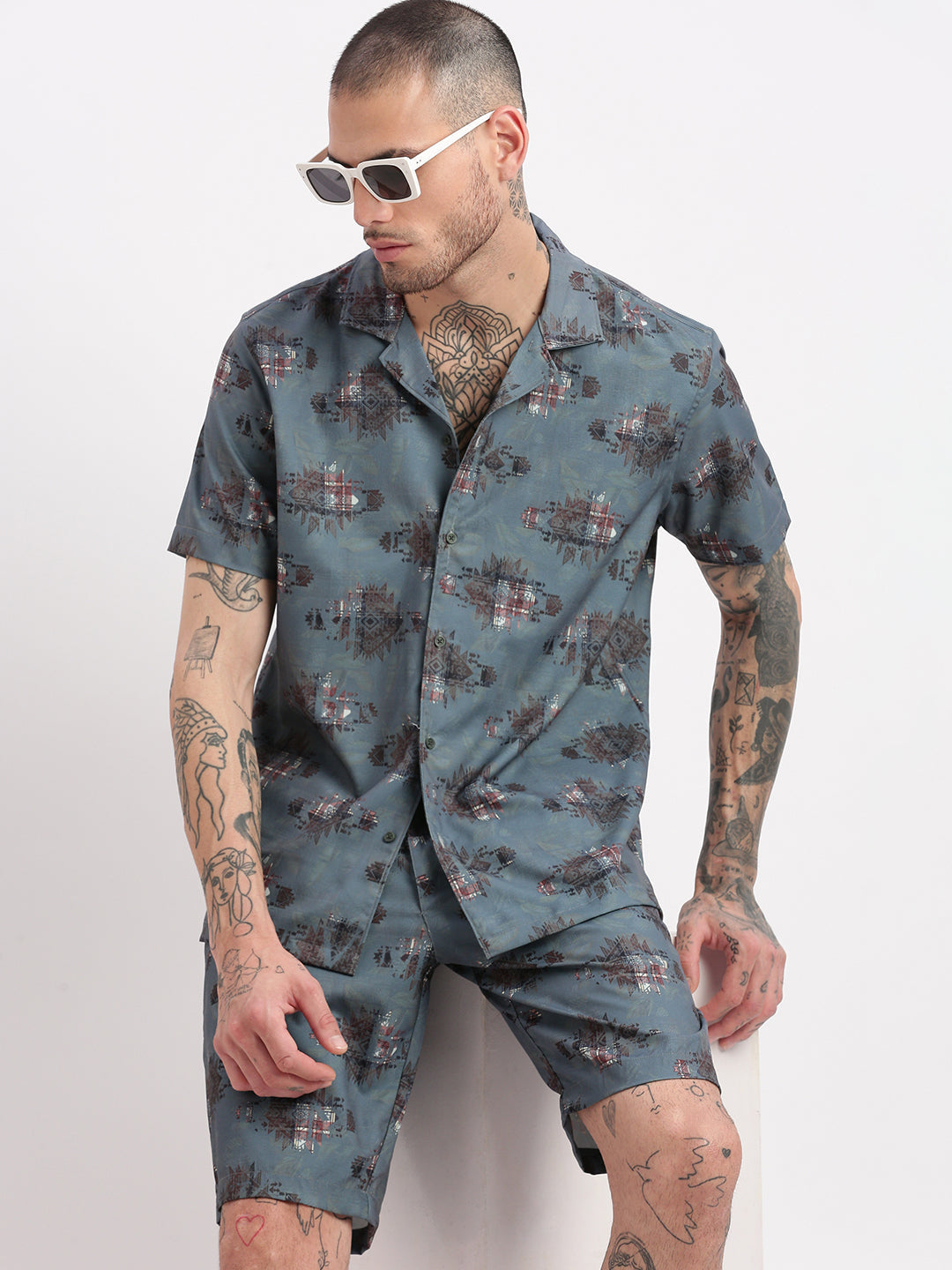 Men Geometric Print Cuban Collar Teal Co-Ords Set