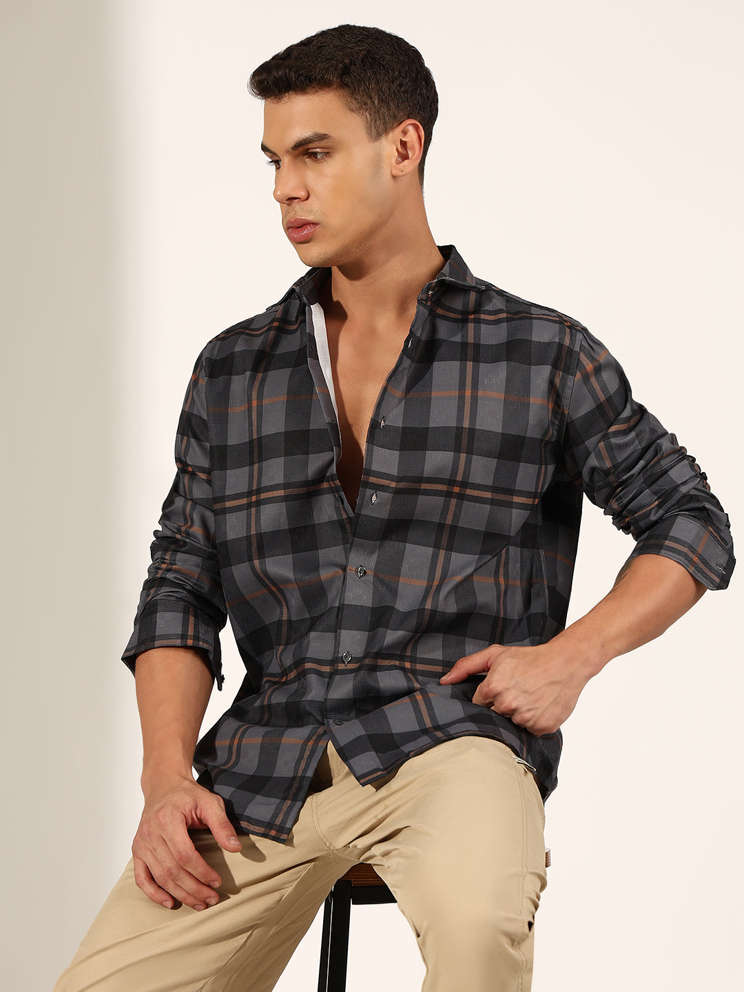Men's Checked Grey Regular Fit Casual Shirt