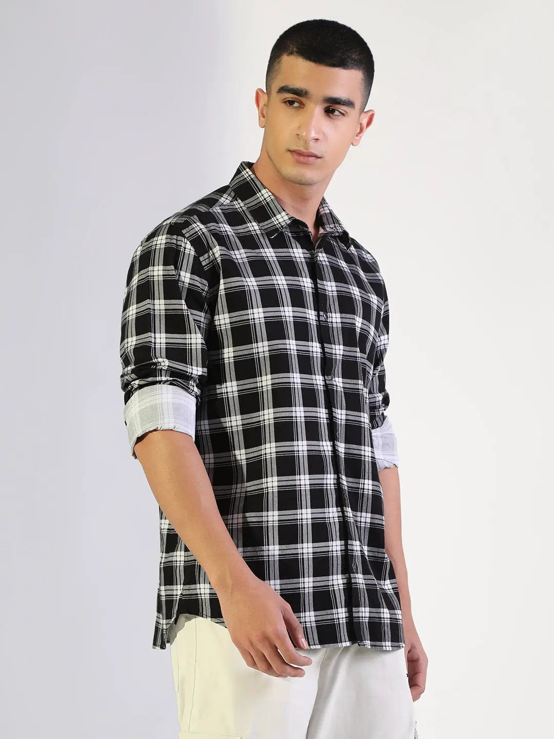 Men's Checked Black Regular Fit Casual Shirt - from SHOWOFFFF