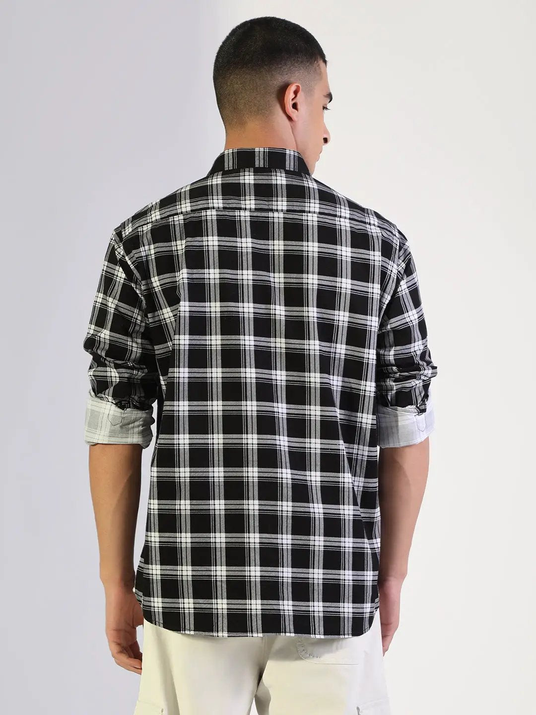 Men's Checked Black Regular Fit Casual Shirt - from SHOWOFFFF