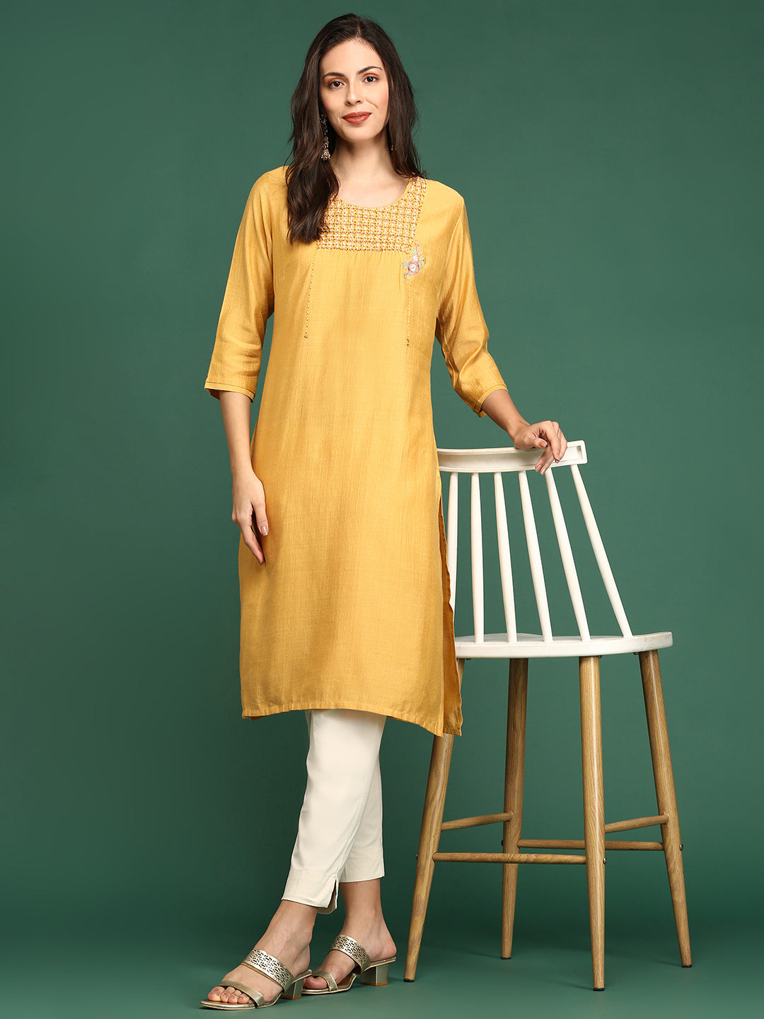 Women's Mustard Solid Straight Kurta