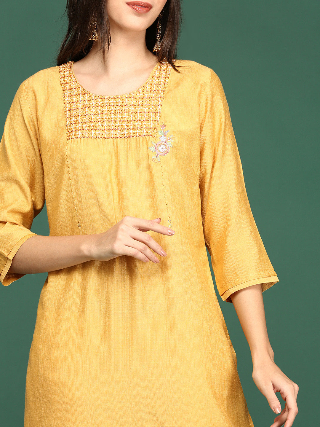 Women's Mustard Solid Straight Kurta