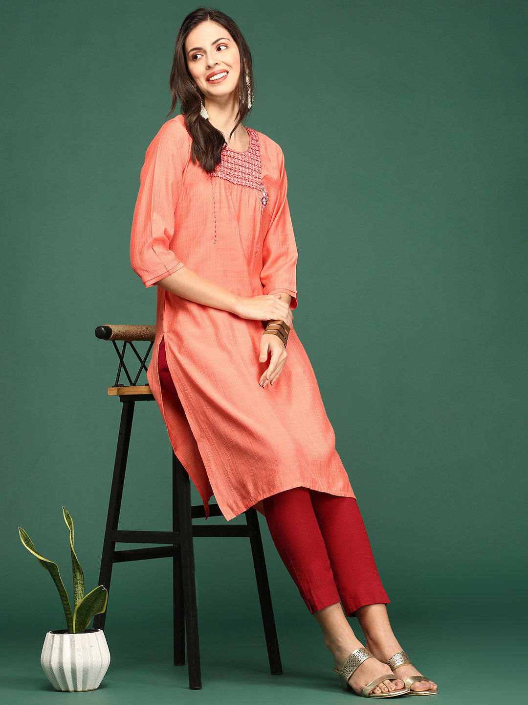 Women's Orange Solid Straight Kurta