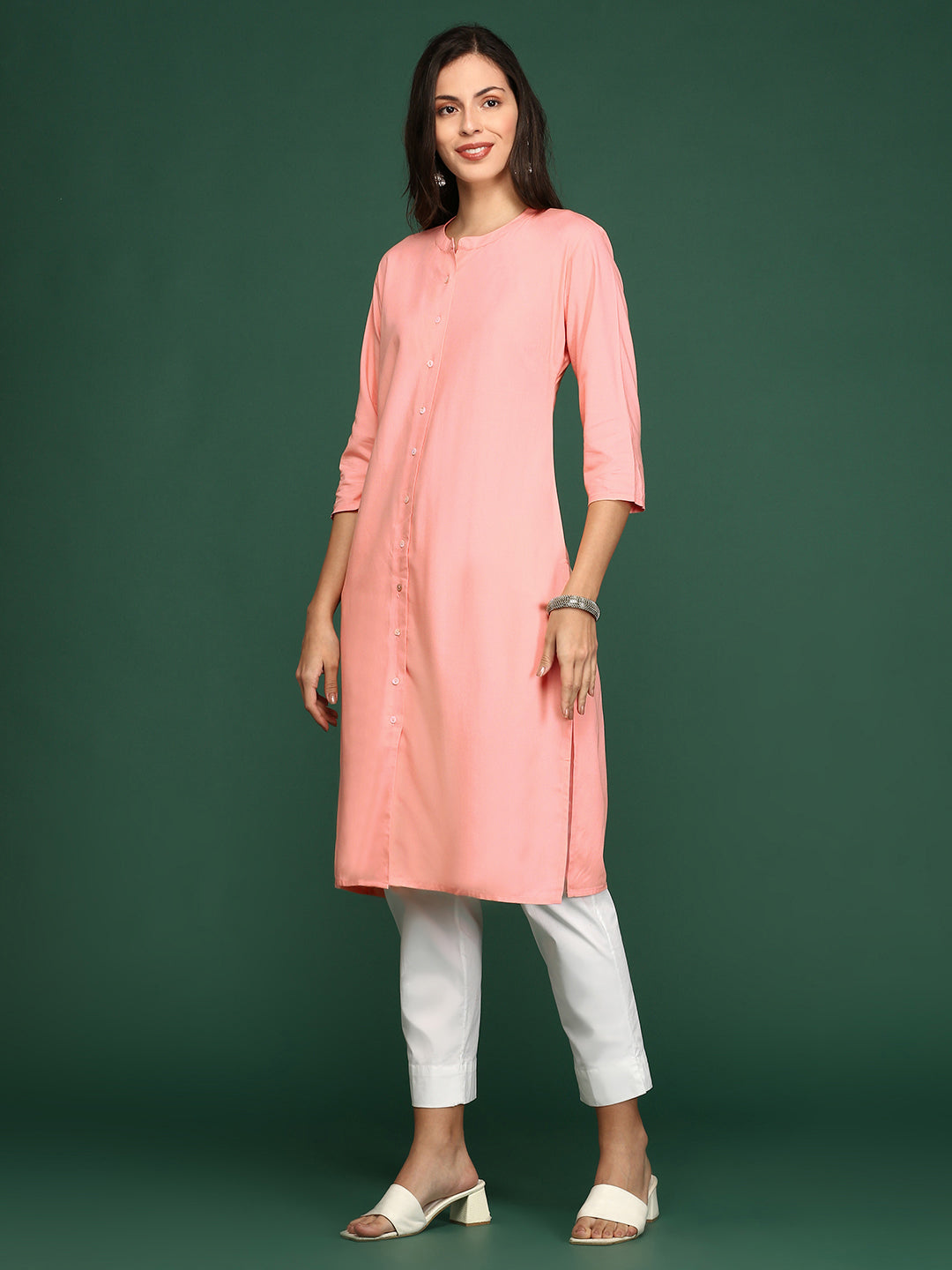 Women's Peach Solid Straight Kurta