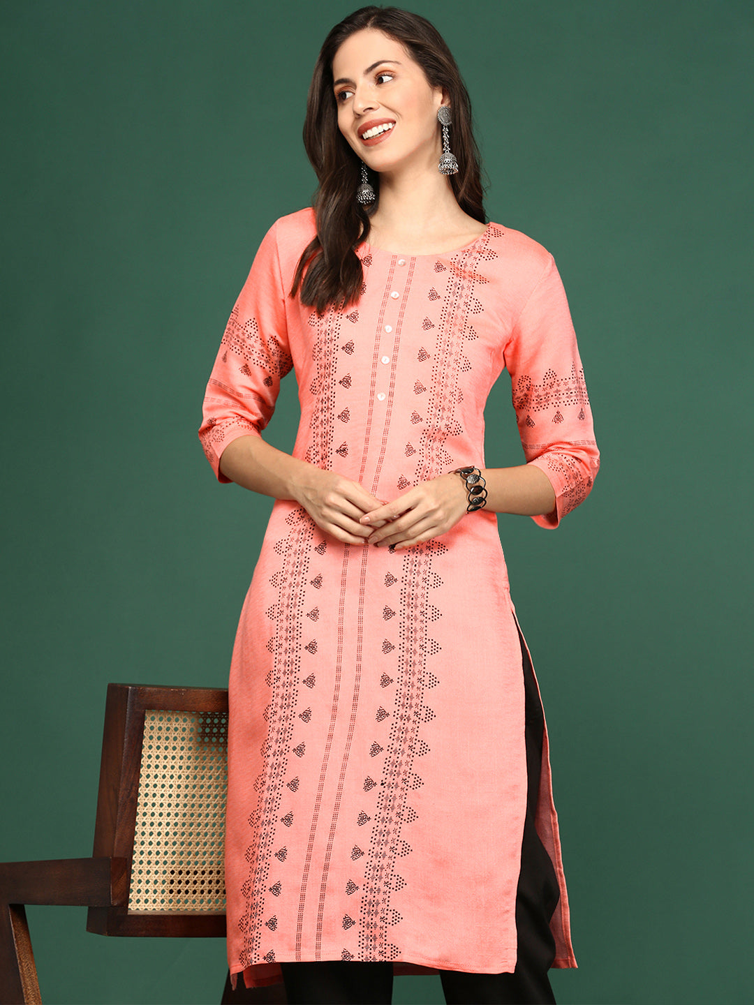 Women Peach Printed Straight Kurta