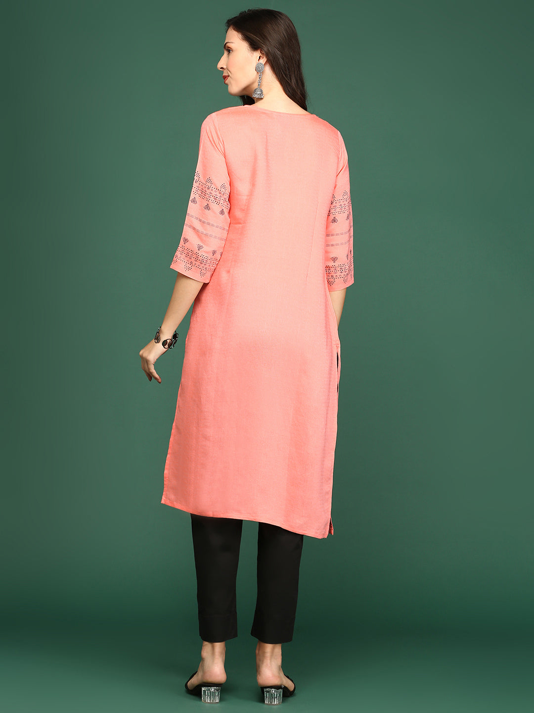 Women Peach Printed Straight Kurta