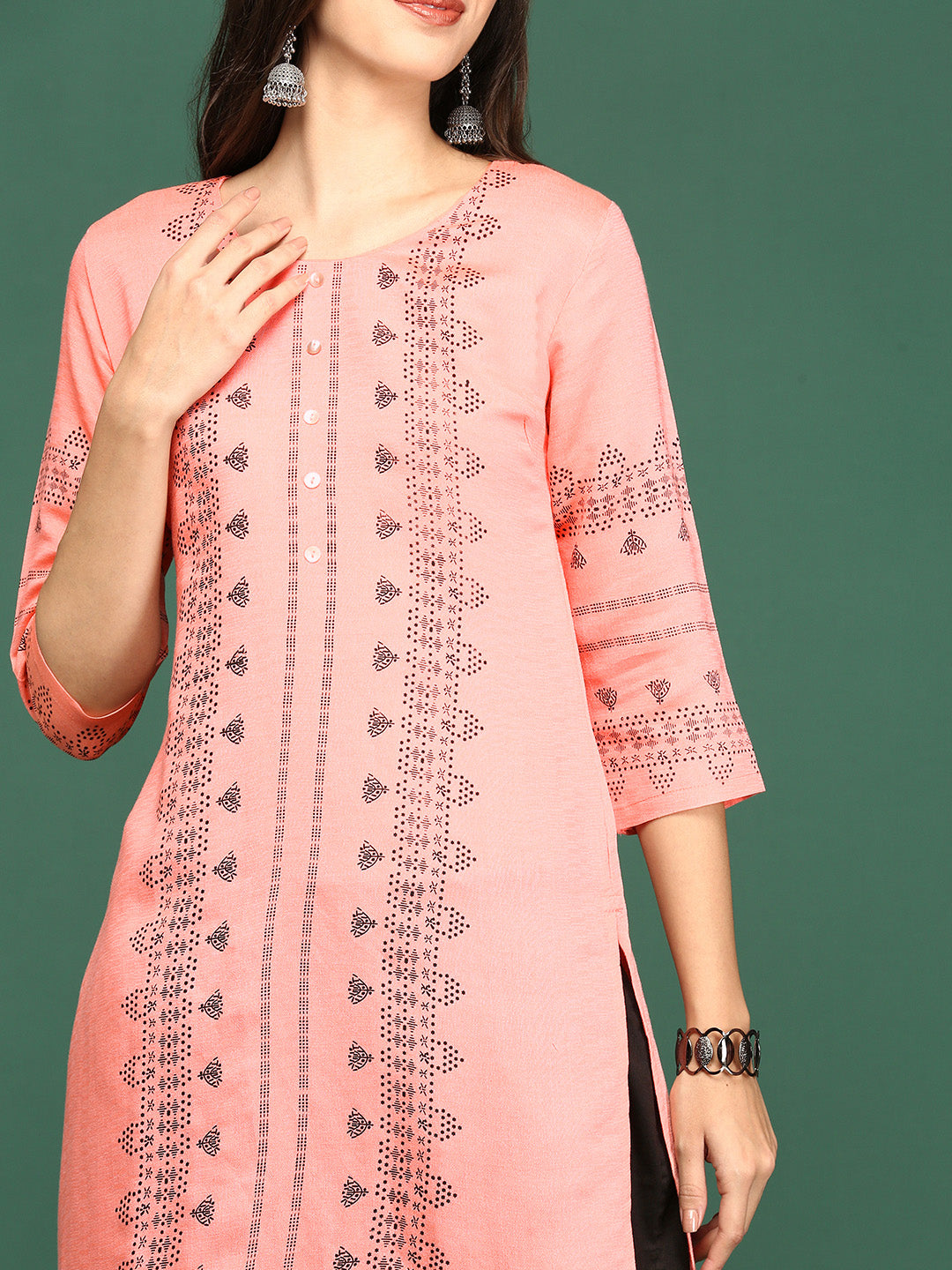 Women Peach Printed Straight Kurta