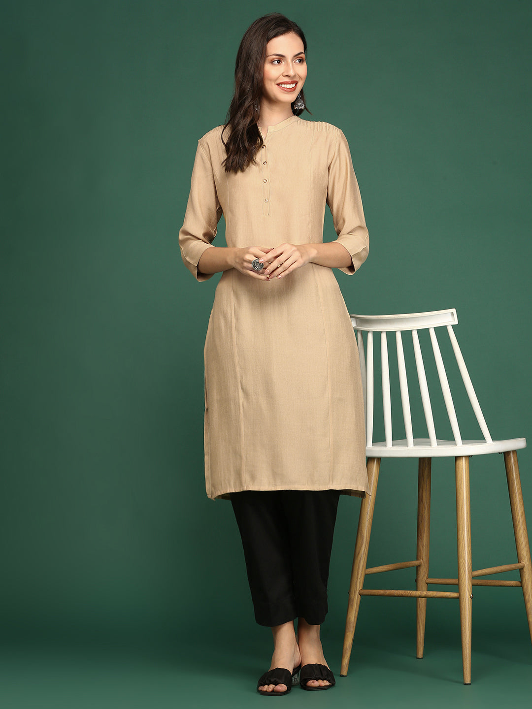 Women Beige Solid Straight Kurta