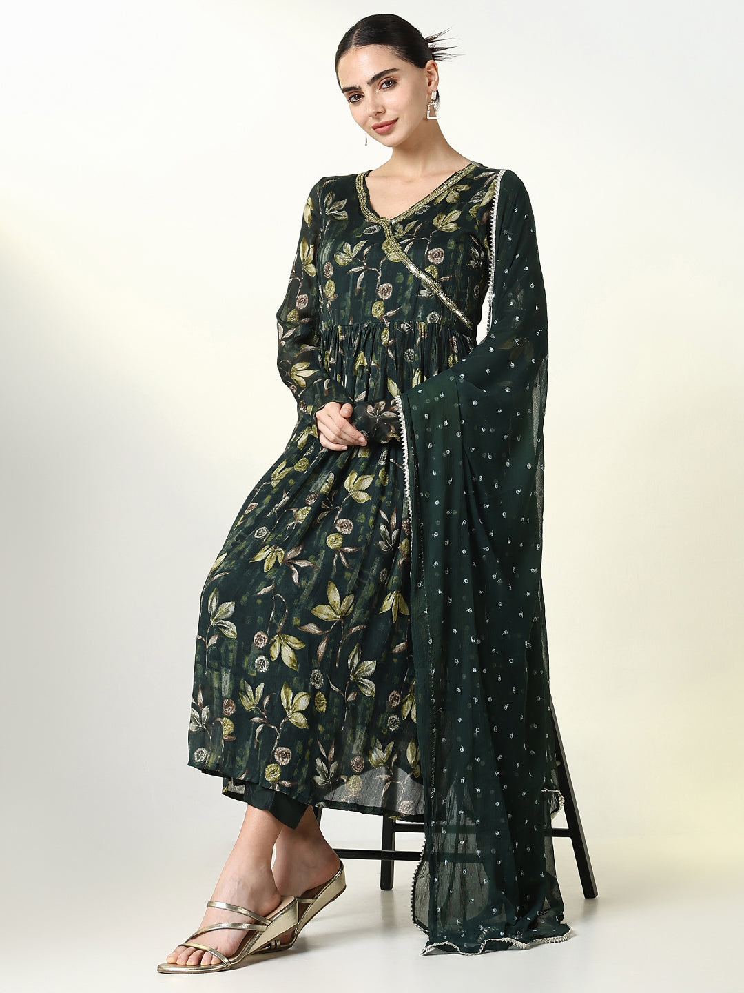 Women Floral Green A Line Kurta Set with Dupatta