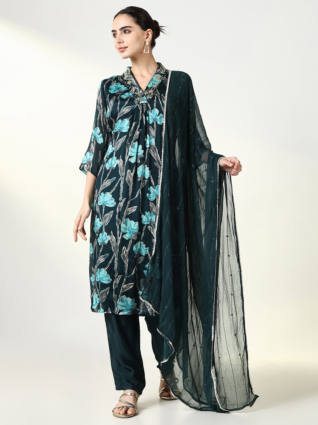 Women Floral Teal Straight Kurta Set with Dupatta