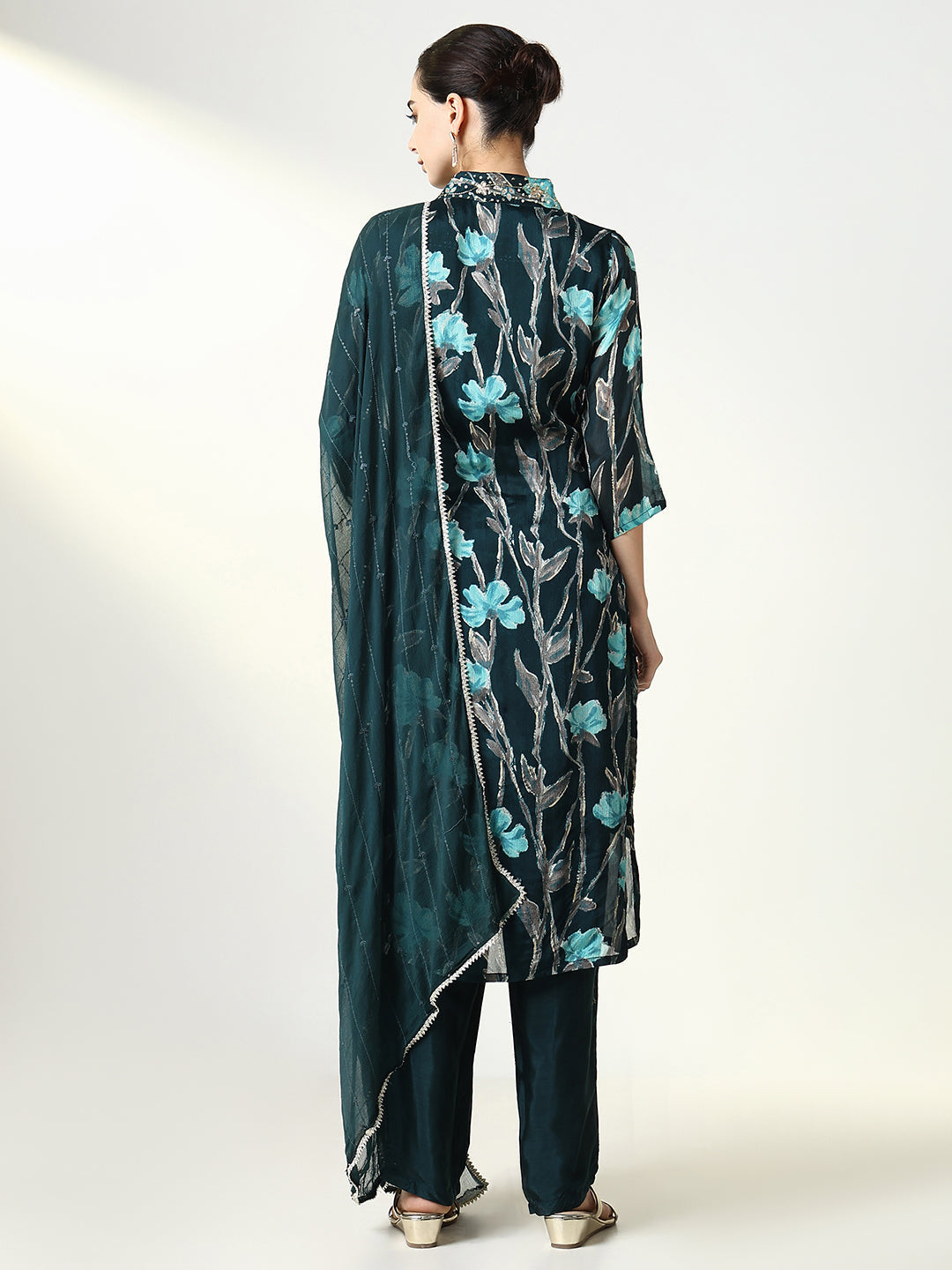 Women Floral Teal Straight Kurta Set with Dupatta