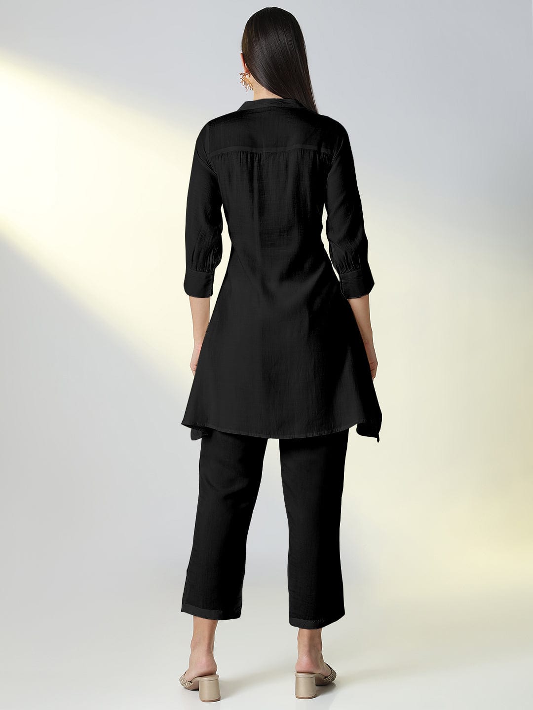 Women's Embellished Black Straight Kurta with Pants