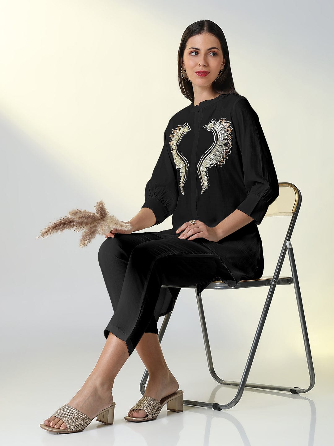 Women's Embellished Black Straight Kurta with Pants