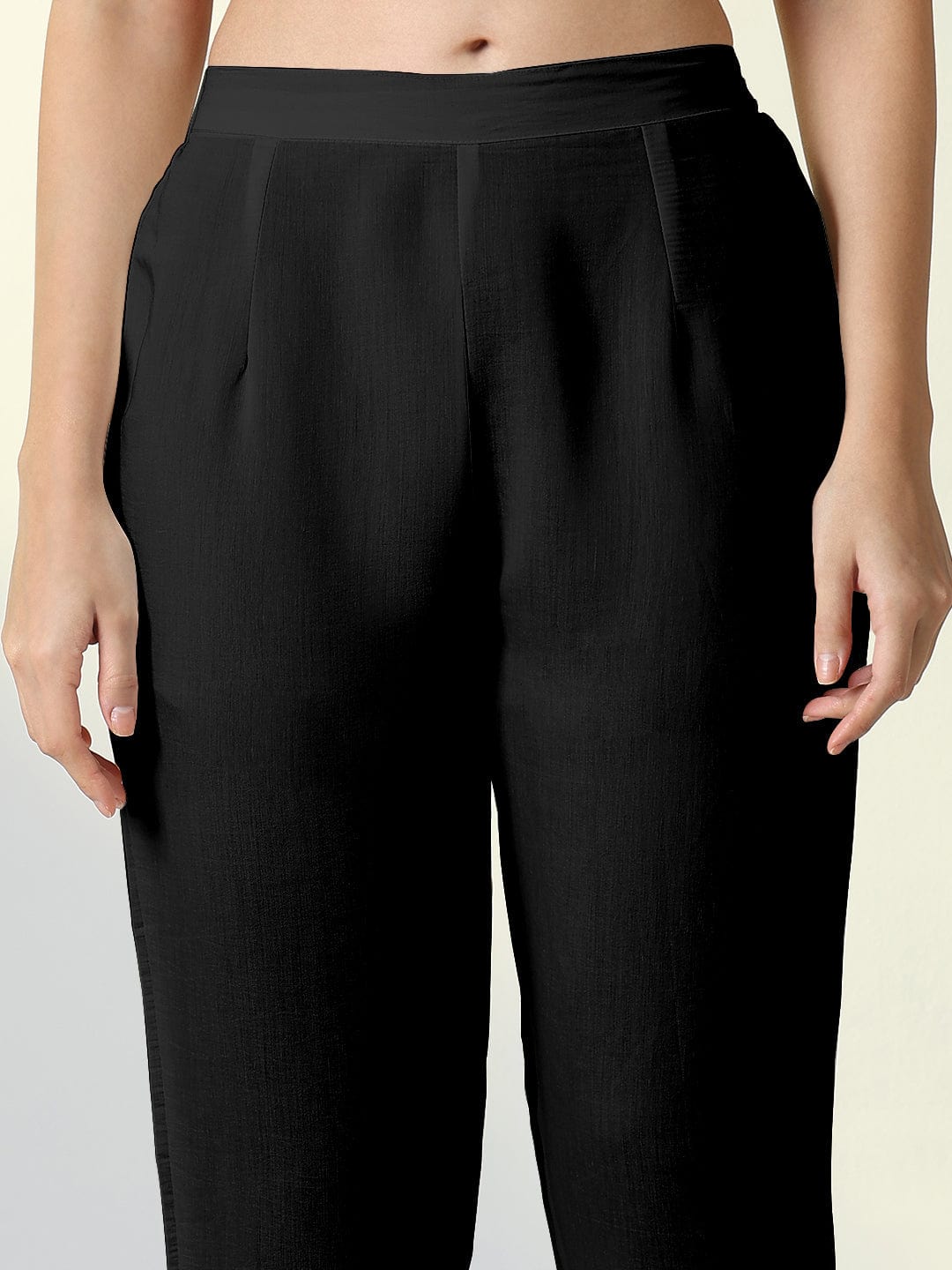 Women's Embellished Black Straight Kurta with Pants