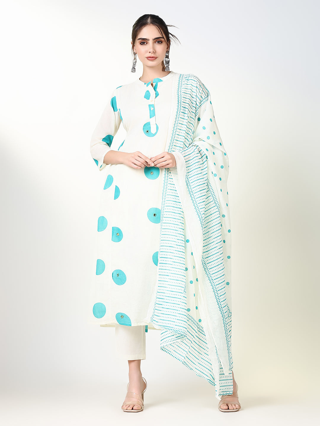 Women Printed Cream A Line Kurta Set with Dupatta