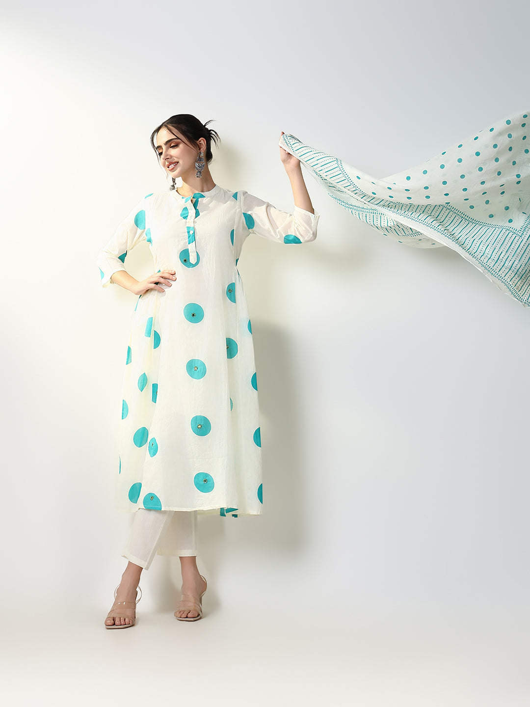 Women Printed Cream A Line Kurta Set with Dupatta