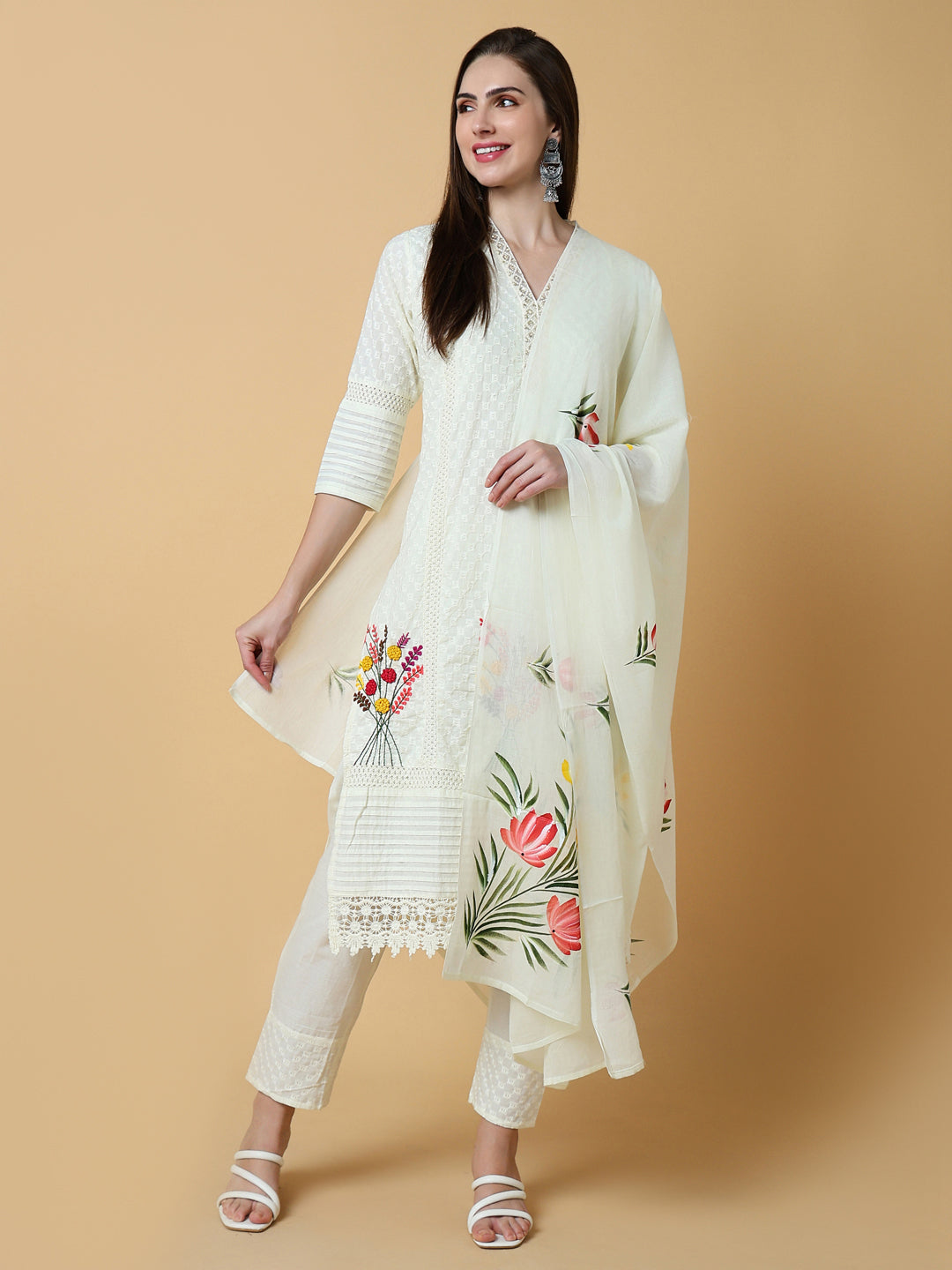 Women Solid Off White Straight Kurta Set with Dupatta