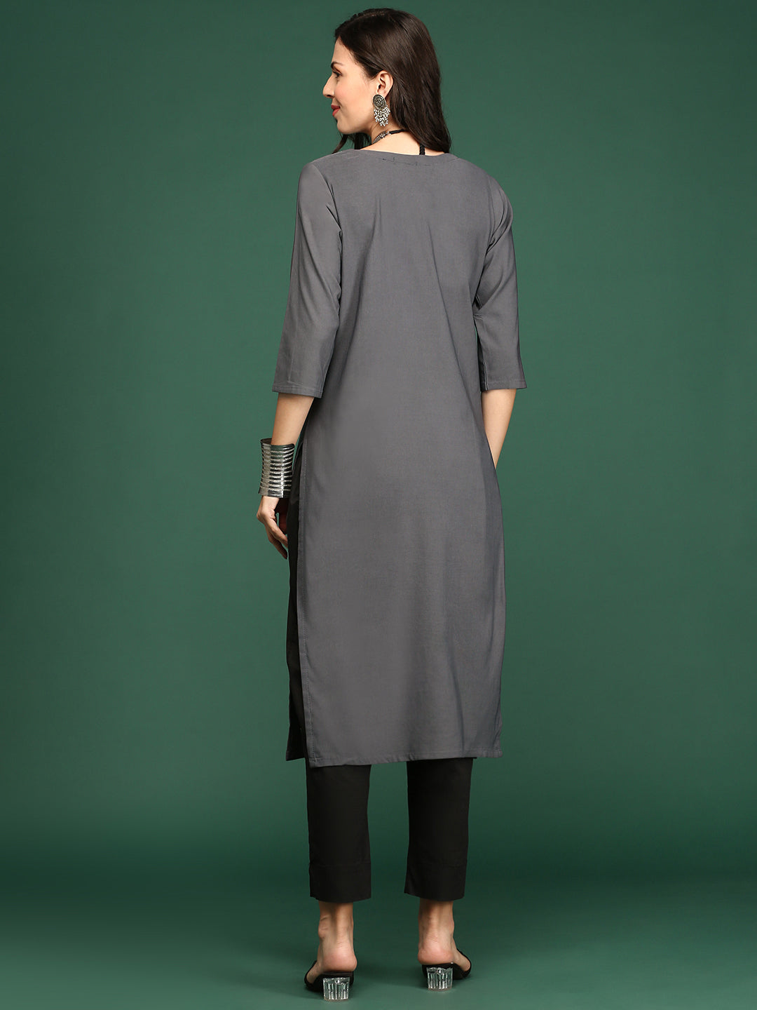 Women Grey Solid Straight Kurta