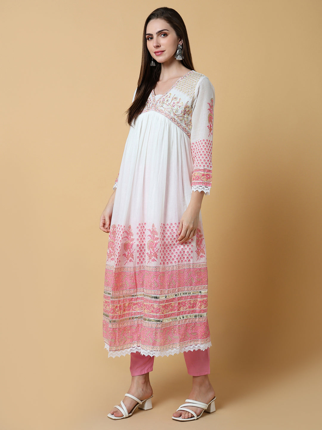 Women Floral White Anarkali Kurta Set with Dupatta