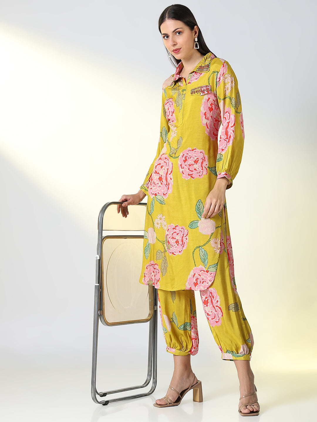 Women Yellow Floral Straight Kurta and Patiala